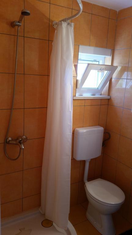 סומרטין Holiday Home White House מראה חיצוני תמונה