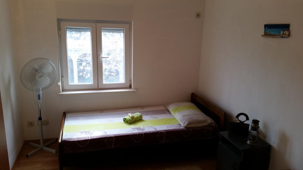 סומרטין Holiday Home White House מראה חיצוני תמונה
