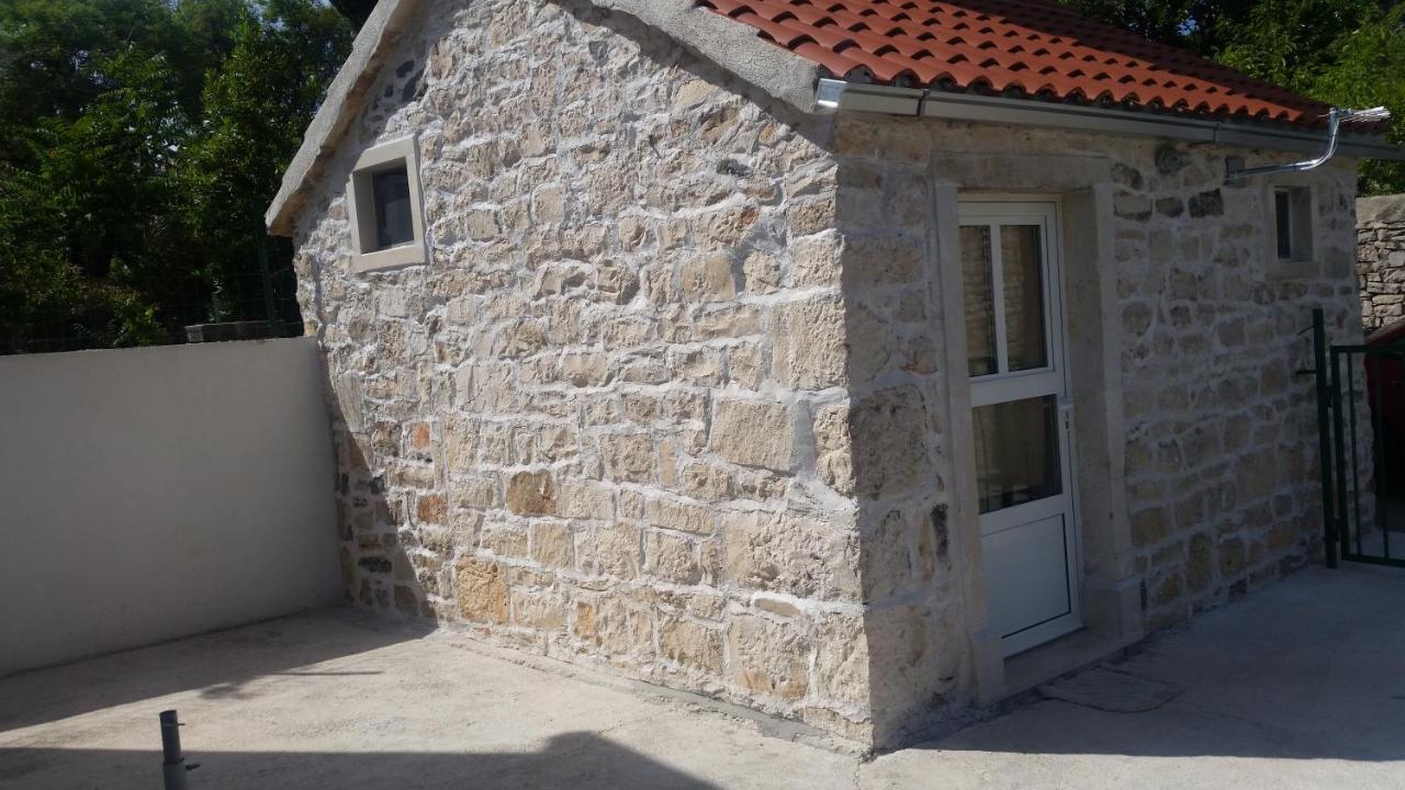 סומרטין Holiday Home White House מראה חיצוני תמונה